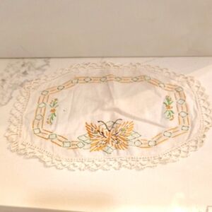 Vintage handmade butterfly crochet doily oblong with flowers 12" x 8.5"